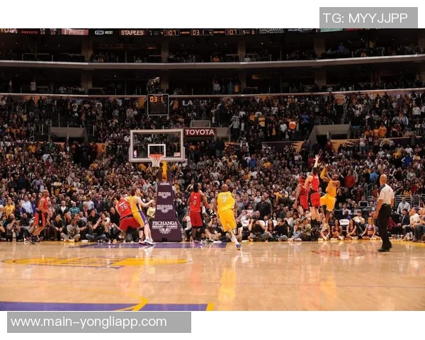 赛季至今绝杀频现贝恩与围巾神奇时刻开拓者屡屡成背景板