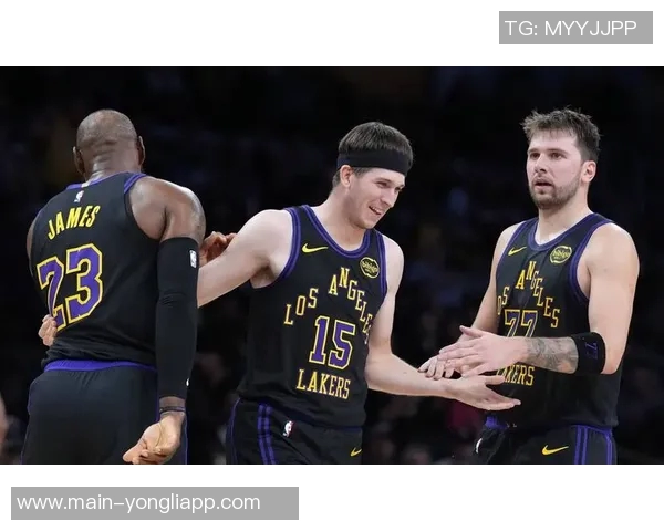 湖人防守漏洞百出东契奇背锅已久非摆烂球队中的最差者 湖人防守漏洞百出东契奇背锅已久非摆烂球队中的最差者